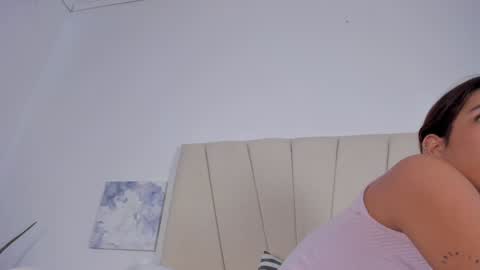 Snapshot of violet_24__ chatting on 8, 2, 2025 Violet online show from 8, 2, 2025