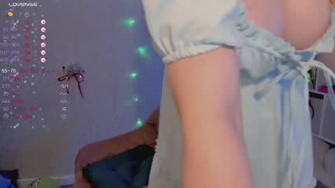 violet____h online show from 1, 1, 2025