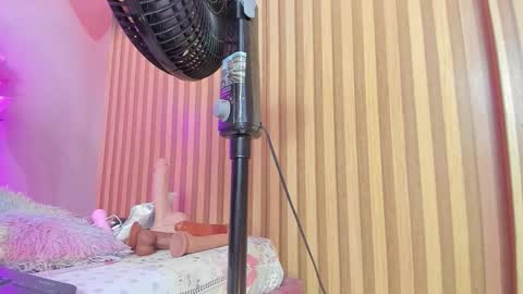 violet__taylor_ online show from 15, 1, 2026
