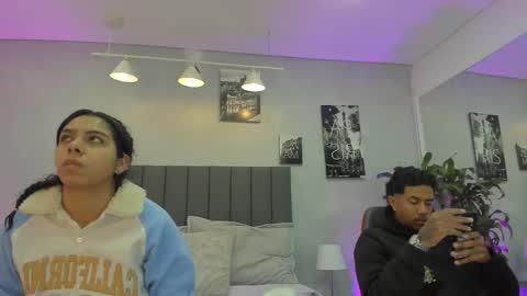 Violet and Myers online show from 21, 10, 2025