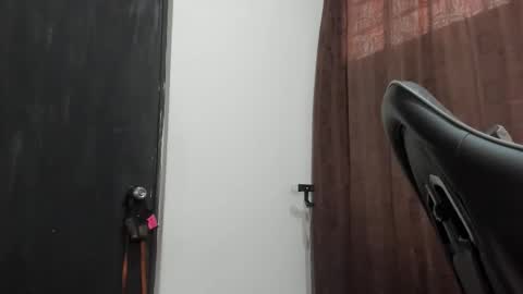 Violet and Myers online show from 3, 12, 2025