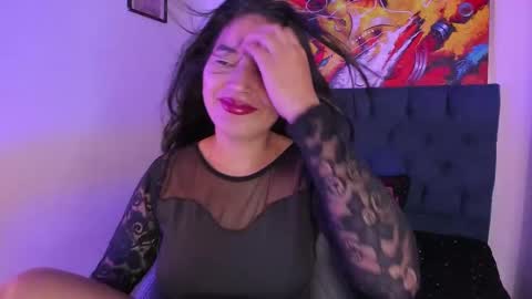           online show from 14, 11, 2025