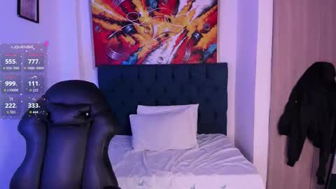           online show from 23, 12, 2025