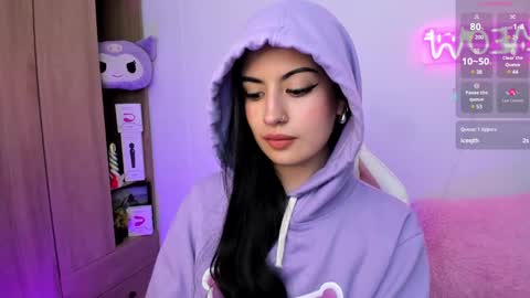 Snapshot of violet_catt chatting on 5, 12, 2024 Violeta  online show from 5, 12, 2024