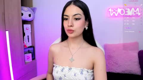 Snapshot of violet_catt chatting on 10, 1, 2025 Violeta  online show from 10, 1, 2025