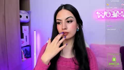 Snapshot of violet_catt chatting on 4, 2, 2025 Violeta  online show from 4, 2, 2025