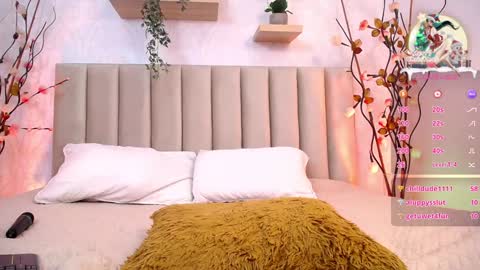 Snapshot of violet_jonesss chatting on 23, 12, 2024 Violet Jones online show from 23, 12, 2024