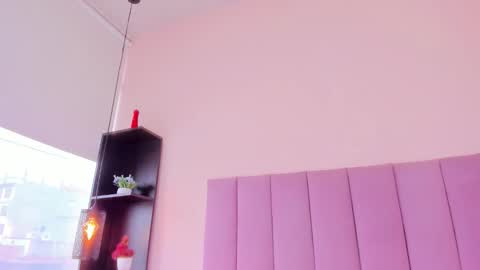 violet online show from 12, 11, 2025