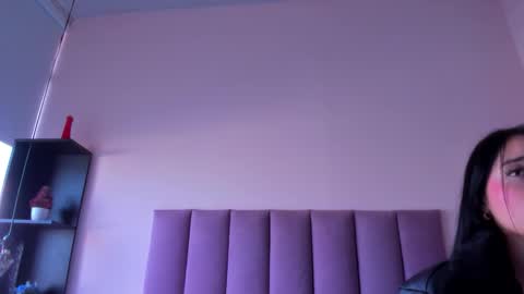 violet online show from 15, 12, 2025