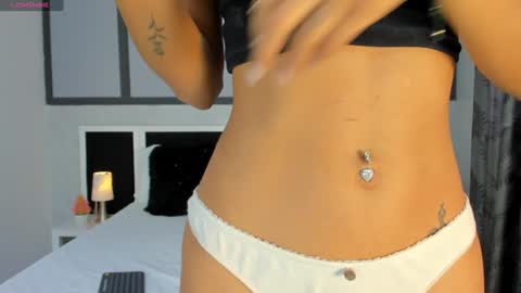 Snapshot of violet_rost chatting on 24, 1, 2025 Violet online show from 24, 1, 2025