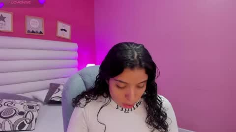 violet_sinclair online show from 5, 6, 2026