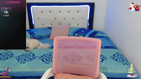 Snapshot of violet_stone22 chatting on 17, 12, 2024 Violeta online show from 17, 12, 2024