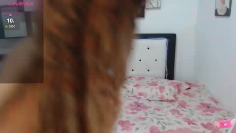 Snapshot of violet_stone22 chatting on 15, 2, 2025 Violeta online show from 15, 2, 2025