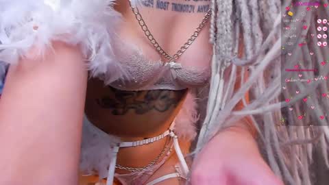 Violet online show from 4, 12, 2024