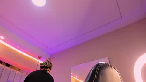 Violeta  online show from 10, 10, 2025