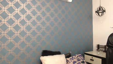 Snapshot of violeta_cute18 chatting on 23, 12, 2024 Violeta online show from 23, 12, 2024