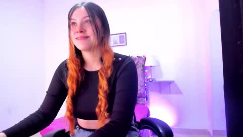 Snapshot of violeta_cutee chatting on 2, 2, 2026 Violeta online show from 2, 2, 2026
