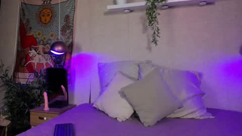 Snapshot of violeta_dh chatting on 30, 9, 2025 Violeta online show from 30, 9, 2025