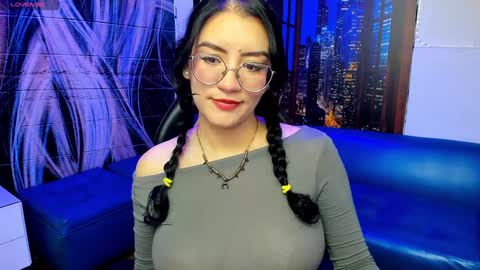     online show from 8, 2, 2025