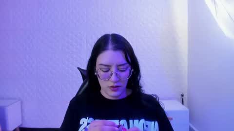     online show from 1, 7, 2026