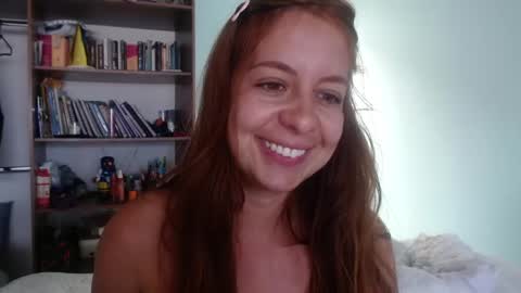 Snapshot of violeta_peter69 chatting on 2, 6, 2026 Violeta Peter online show from 2, 6, 2026