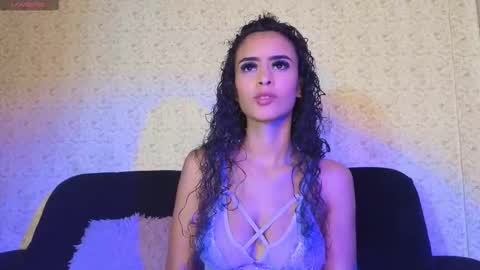 violeta_petite23_aws online show from 5, 12, 2025