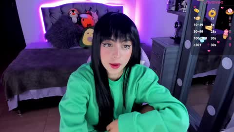 Violeta  Help me reach 150 thumbs up    online show from 24, 1, 2025