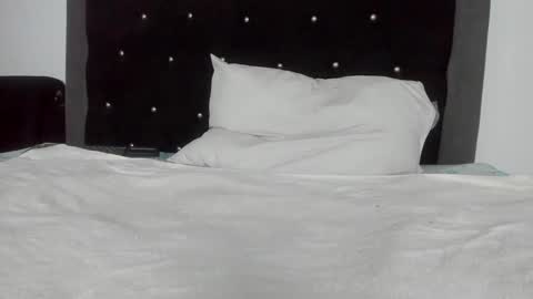 Snapshot of violetadumsper chatting on 12, 3, 2025 VioletaDums online show from 12, 3, 2025