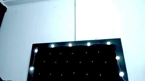 VioletaDums online show from 18, 4, 2026