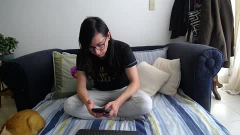 Snapshot of violetagomez_co chatting on 17, 2, 2025 Violeta Gmez online show from 17, 2, 2025