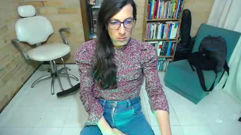 Snapshot of violetagomez_co chatting on 24, 9, 2025 Violeta Gmez online show from 24, 9, 2025