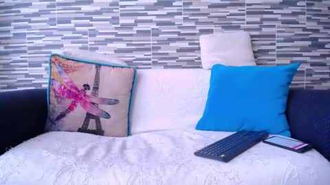 Snapshot of violetagomez_co chatting on 24, 9, 2025 Violeta Gmez online show from 24, 9, 2025