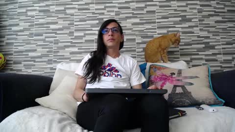 Snapshot of violetagomez_co chatting on 12, 11, 2025 Violeta Gmez online show from 12, 11, 2025