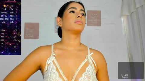 Snapshot of violetasotter chatting on 26, 12, 2024 Violeta online show from 26, 12, 2024
