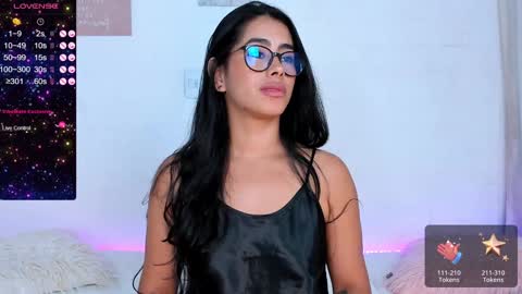 Snapshot of violetasotter chatting on 30, 12, 2024 Violeta online show from 30, 12, 2024