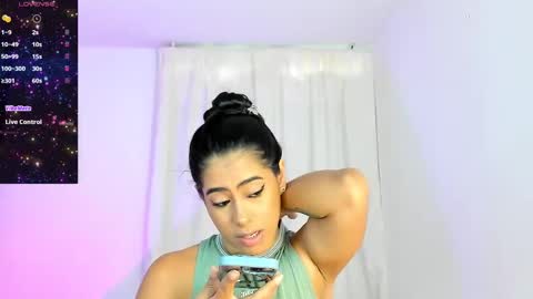 Snapshot of violetasotter chatting on 1, 3, 2025 Violeta online show from 1, 3, 2025