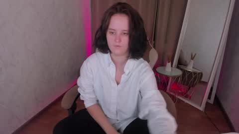 Snapshot of violetferguson chatting on 5, 11, 2025 Violet online show from 5, 11, 2025