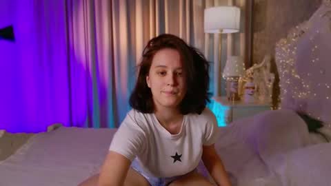 Snapshot of violetferguson chatting on 14, 11, 2025 Violet online show from 14, 11, 2025