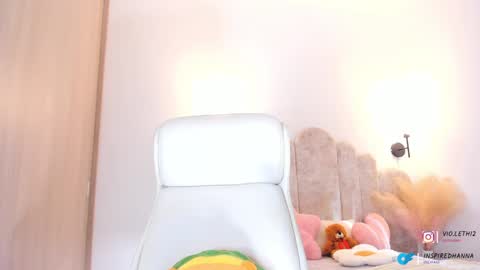 Snapshot of violeth___ chatting on 16, 1, 2025 violeth___ online show from 16, 1, 2025