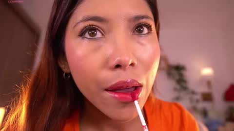 Snapshot of violeth___ chatting on 3, 12, 2025 violeth___ online show from 3, 12, 2025