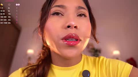 Snapshot of violeth___ chatting on 12, 1, 2026 violeth___ online show from 12, 1, 2026