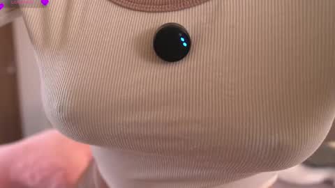 violeth___ online show from 19, 3, 2026