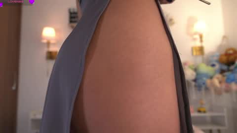 violeth___ online show from 30, 3, 2026