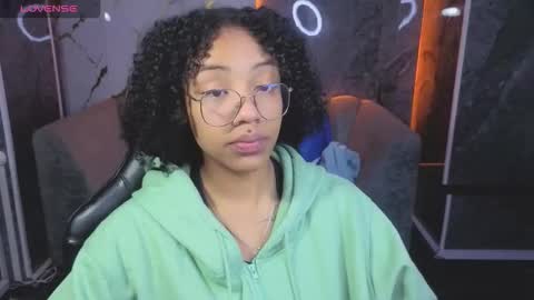 violeth_b online show from 23, 11, 2025