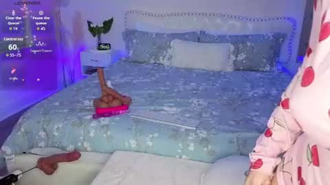 VioletBaby online show from 28, 7, 2026