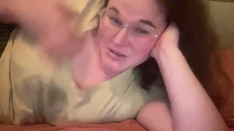 Snapshot of violetlyhappy chatting on 9, 3, 2026 violetlyhappy online show from 9, 3, 2026