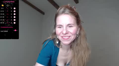 Snapshot of violetplath chatting on 30, 12, 2024 Violet next stream December 6 online show from 30, 12, 2024