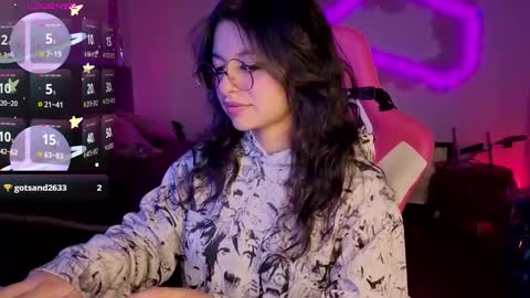   online show from 5, 3, 2026