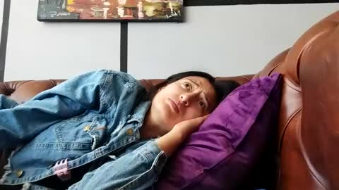 Snapshot of violetskinny chatting on 21, 1, 2025 violetskinny online show from 21, 1, 2025