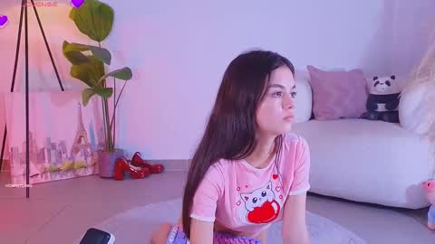 violetssweet online show from 4, 11, 2025